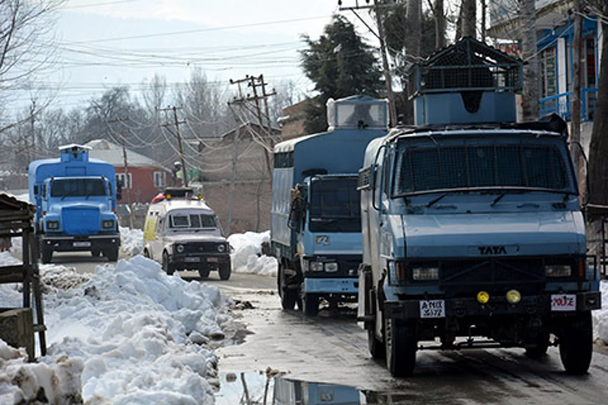 5 Hizb, LeT militants killed in Kulgam gunfight