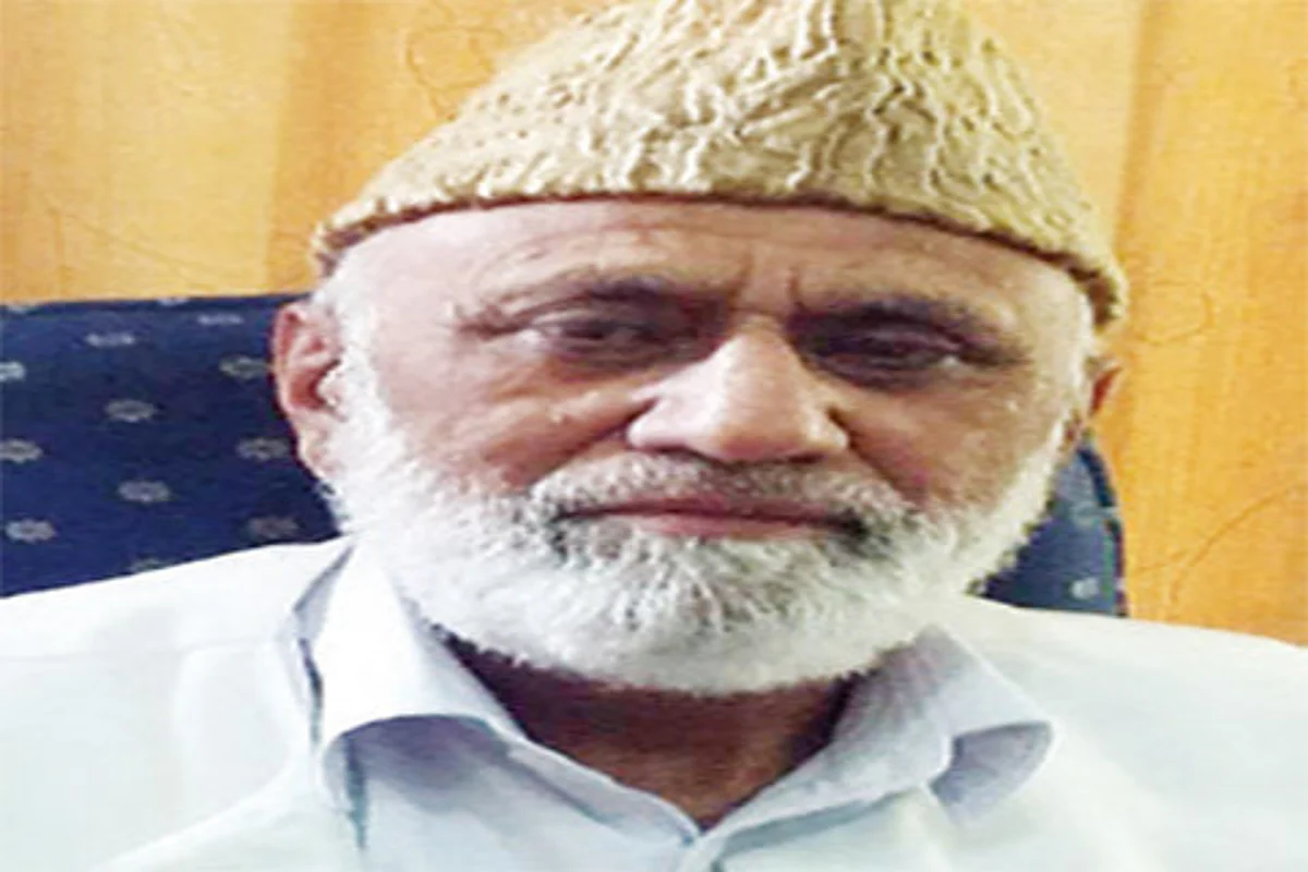 Sehrai pays tributes to Maqbool Bhat, Kulgam militants