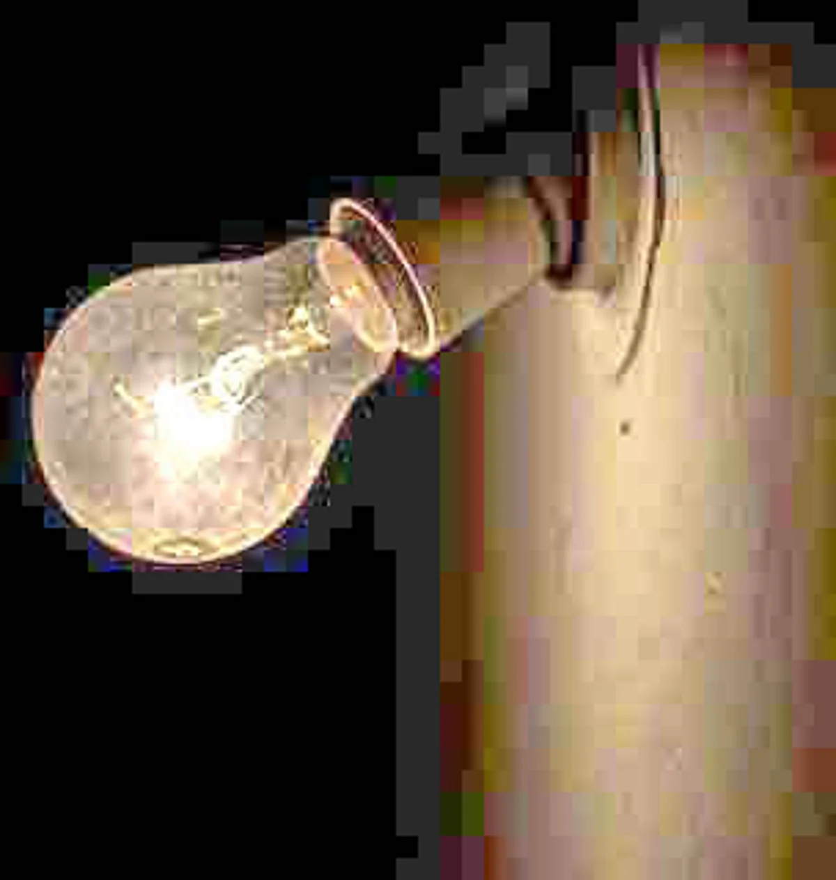 Khanqah-e-Moula residents decry low voltage