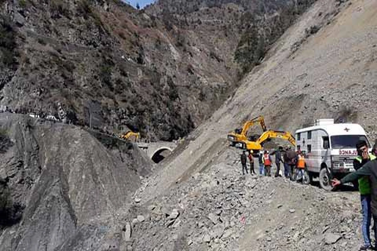 Highway closed for 6th day, may re-open today