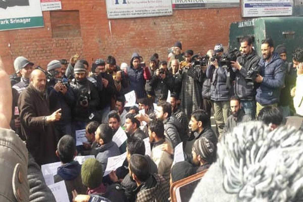 Jammu violence has agenda other than mourning CRPF killings: Er Rashid