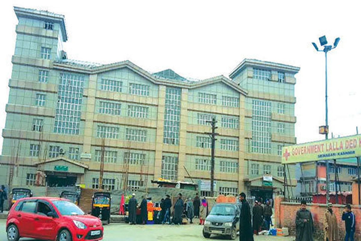 Govt calls for audit of referrals from district hospitals