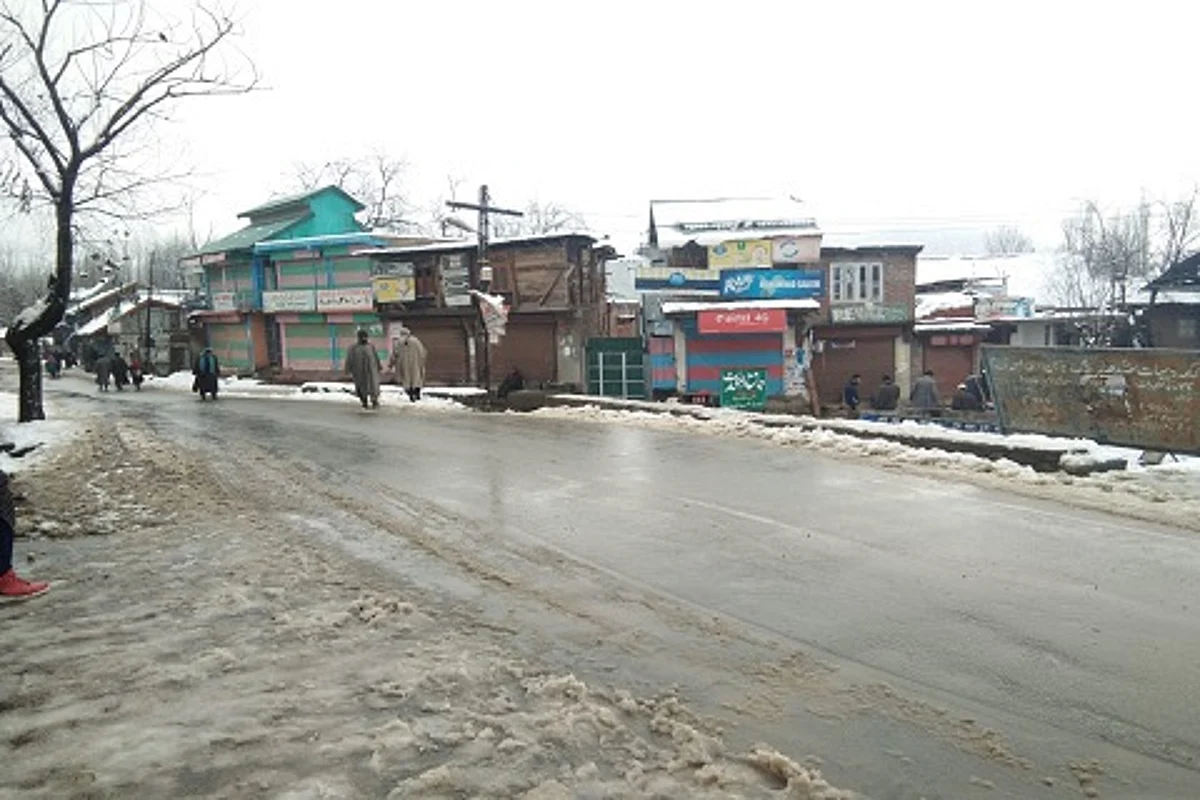 Bandipora shuts after reports of killing of local militant in Sopore gunfight