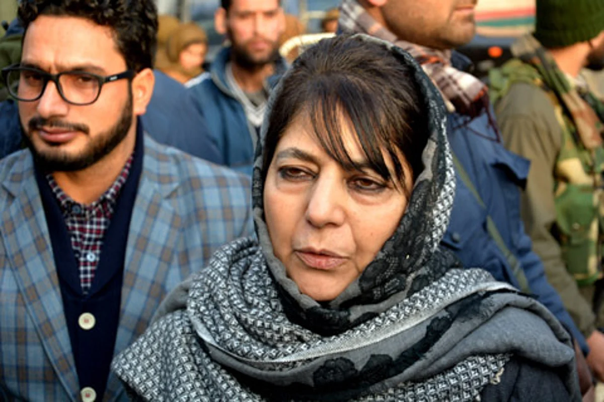 Mehbooba, Sajjad Lone question crackdown on Jamaat-e-Islami Kashmir