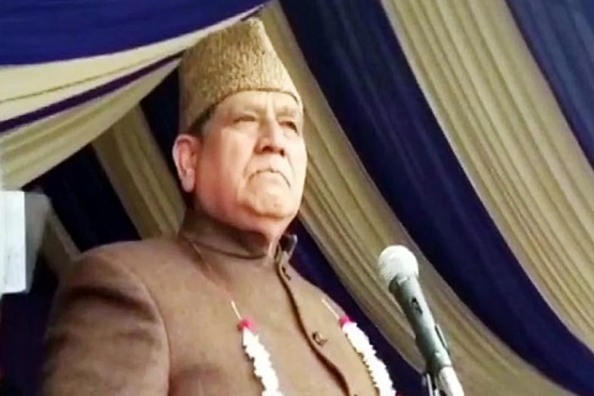 Akbar Lone gets show-cause notice