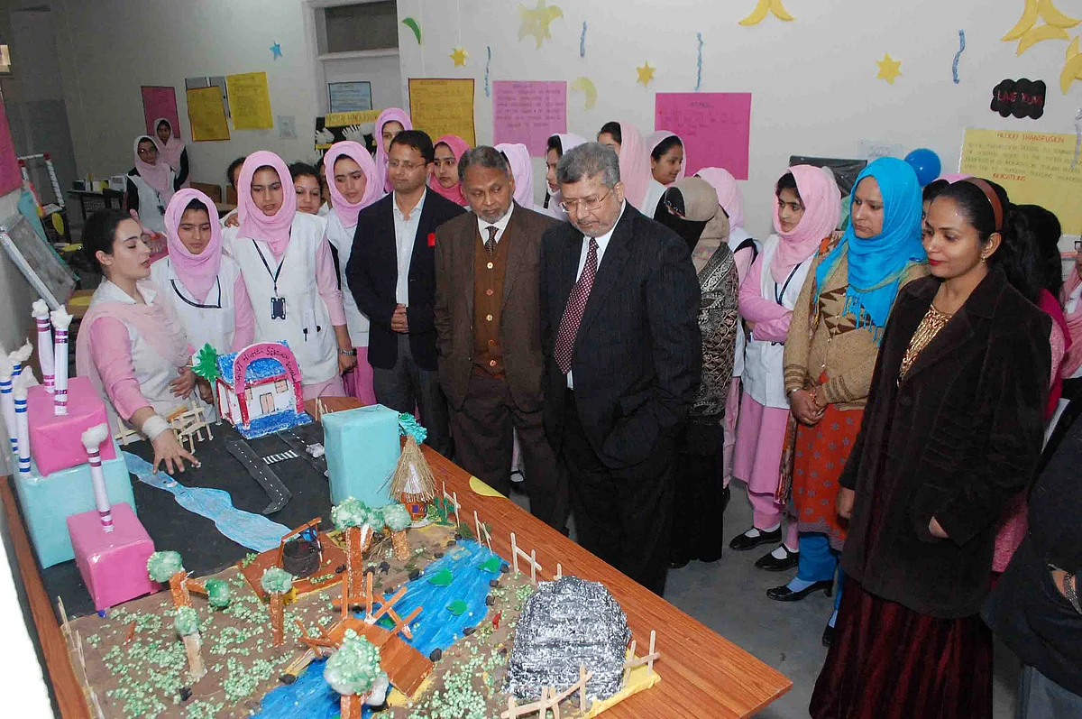 BGSB university organises health exhibition
