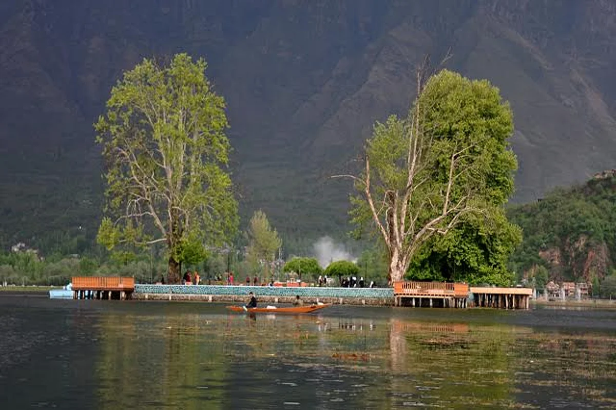Chaar Chinari, Nehru Park to be beautified