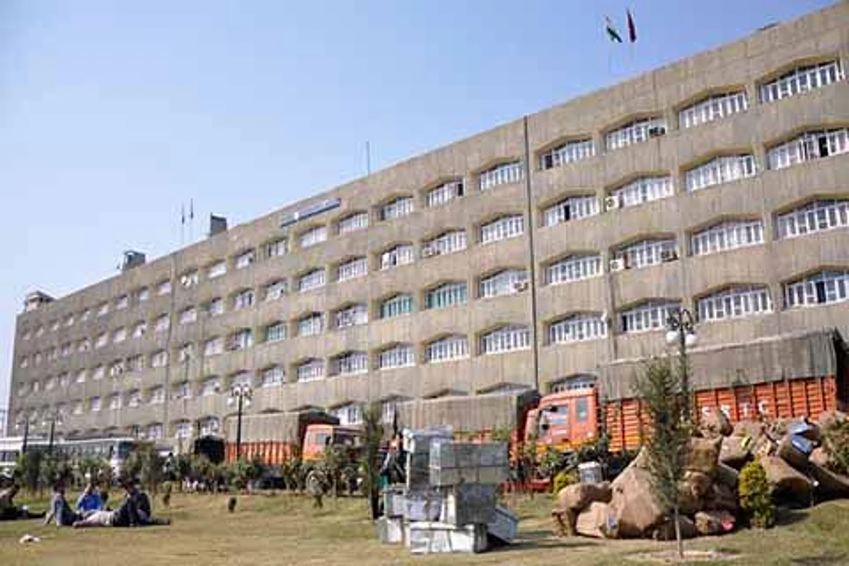 500 surplus computers to be relocated to Civil Sectt Srinagar from Jammu