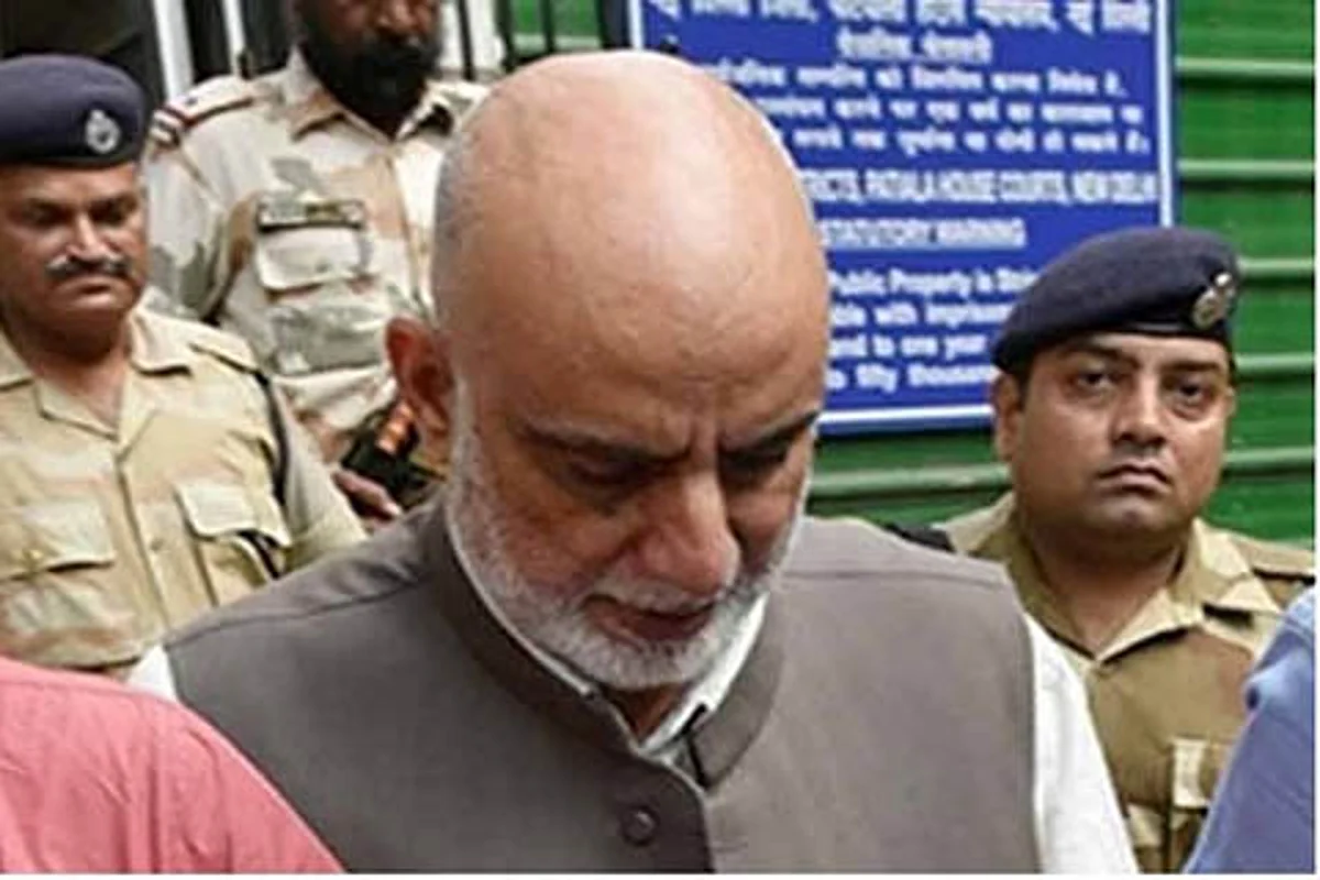 ED attaches Rs 1.73 cr assets of Zahoor Watali