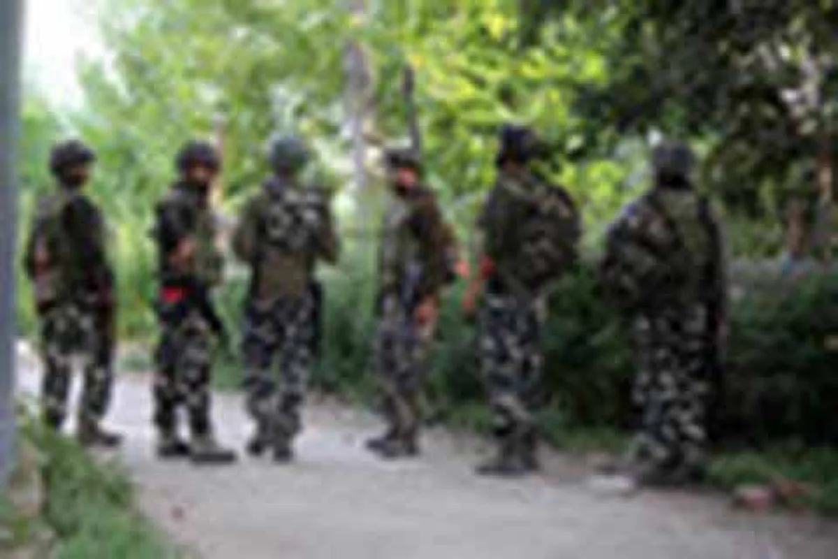 Militants fire at joint team of police, army in Baramulla; search operation underway