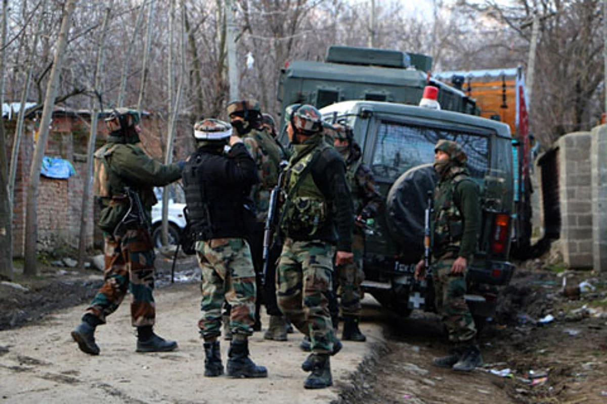 Militants, forces exchange fire in north Kashmir’s Hajin