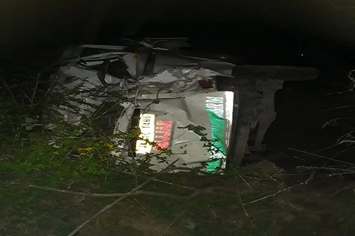 6 killed, 1 injured in Rajouri road accident