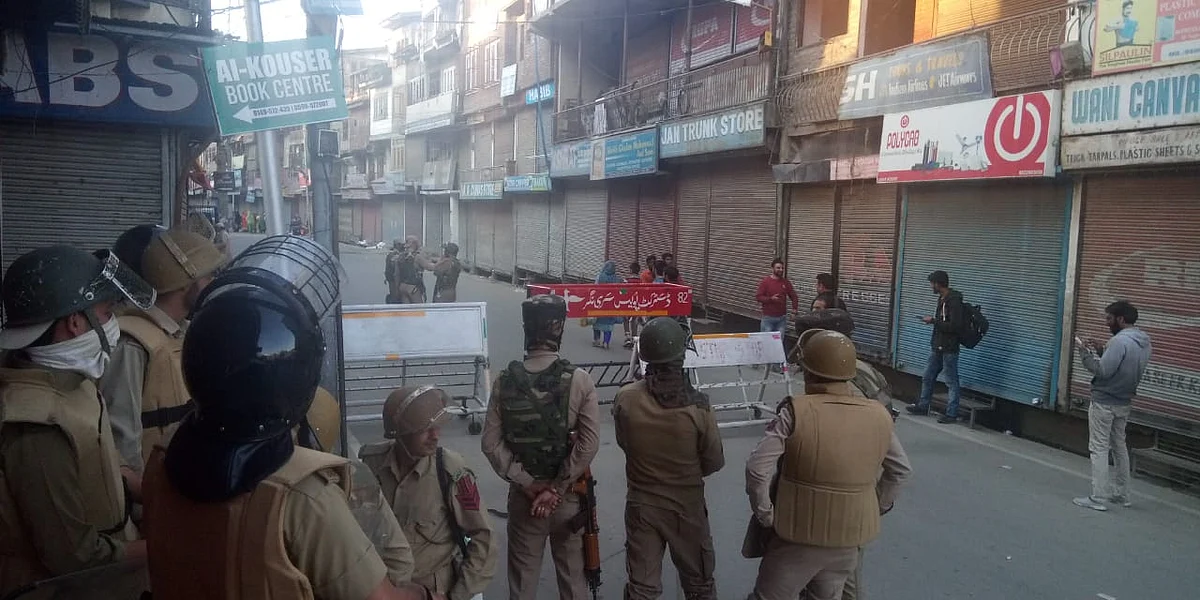 Spontaneous shutdown in Maisuma over Yasin Malik’s health condition