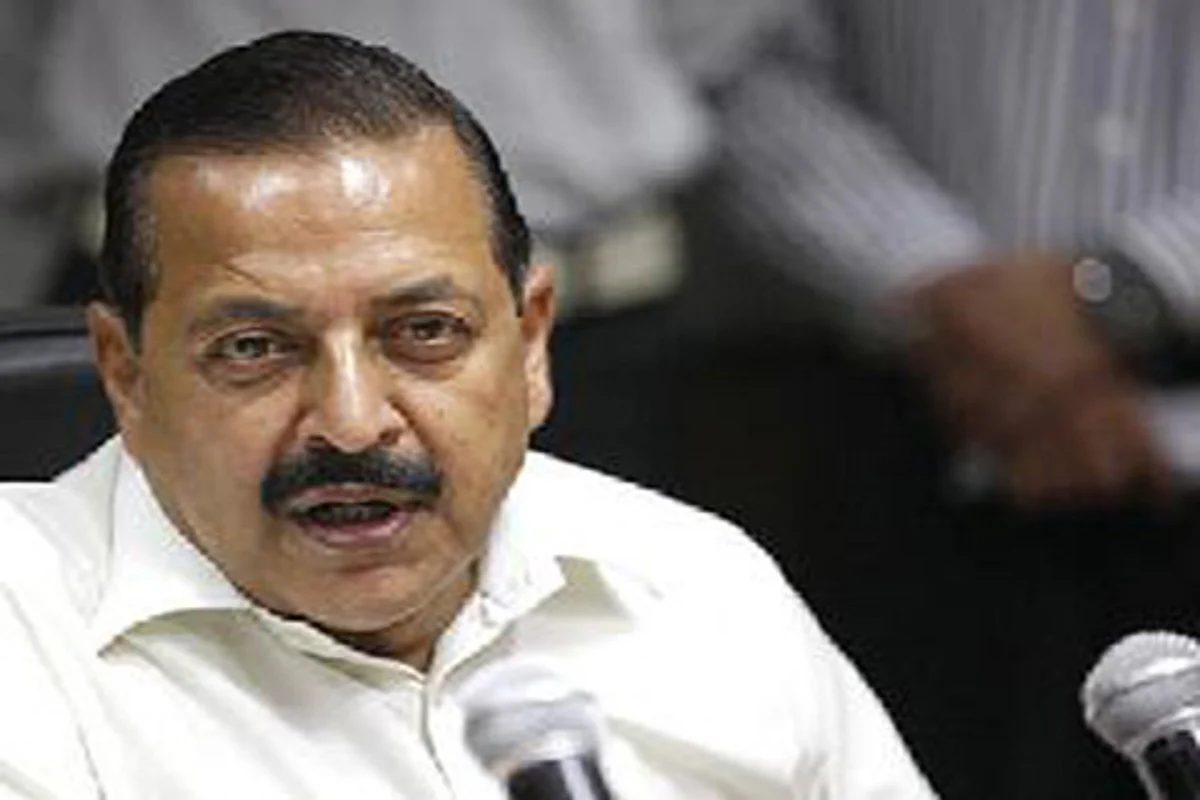 Dr Jitendra Singh avails online domicile certificate from Doda