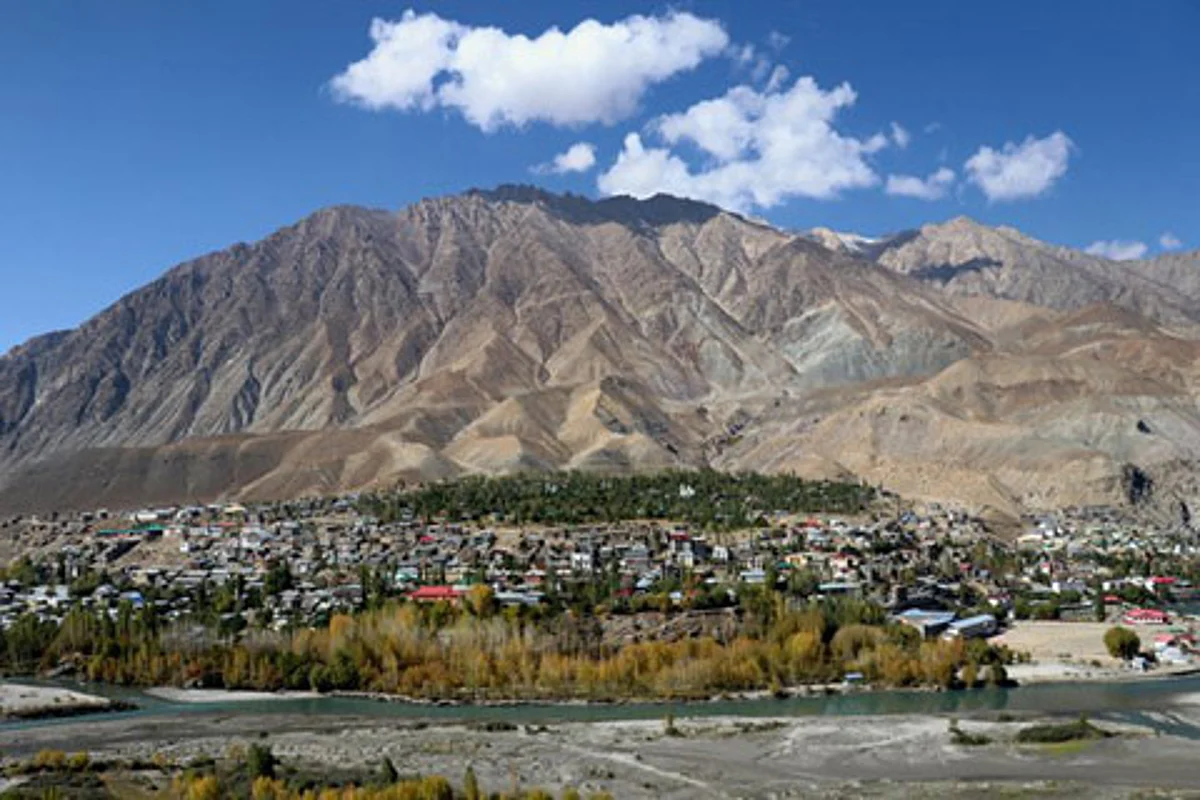 Ladakh assured of special status: Parties agree to contest polls