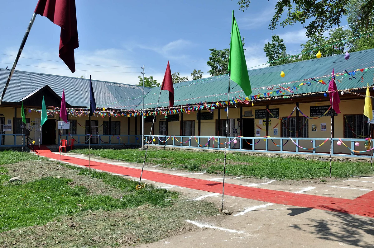 Scant polling in Shopian areas