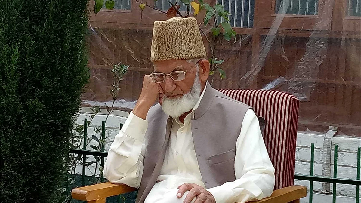 Geelani concerned over rampant substance abuse in Kashmir