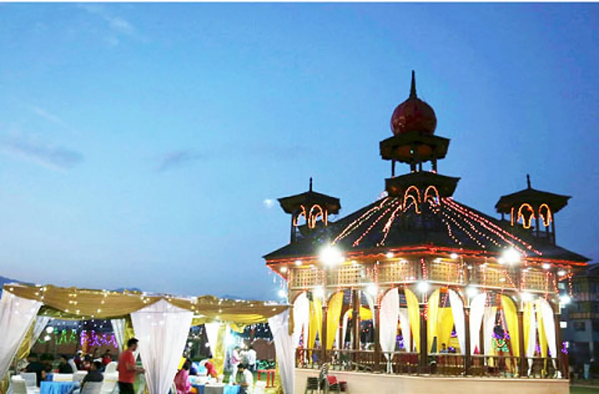 15-day Ramdhan Festival commences at Kashmir Haat