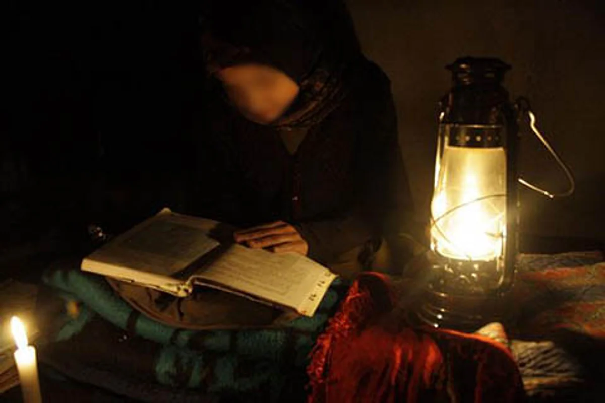 Unscheduled power cuts irk Khanyar residents