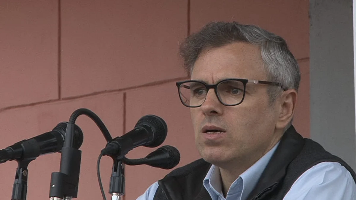 Targeting of mainstream politicians by militant outfits very worrying: Omar Abdullah