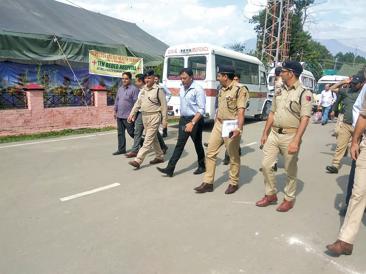 ADGP Khan reviews security arrangements for Kheer Bhawani mela