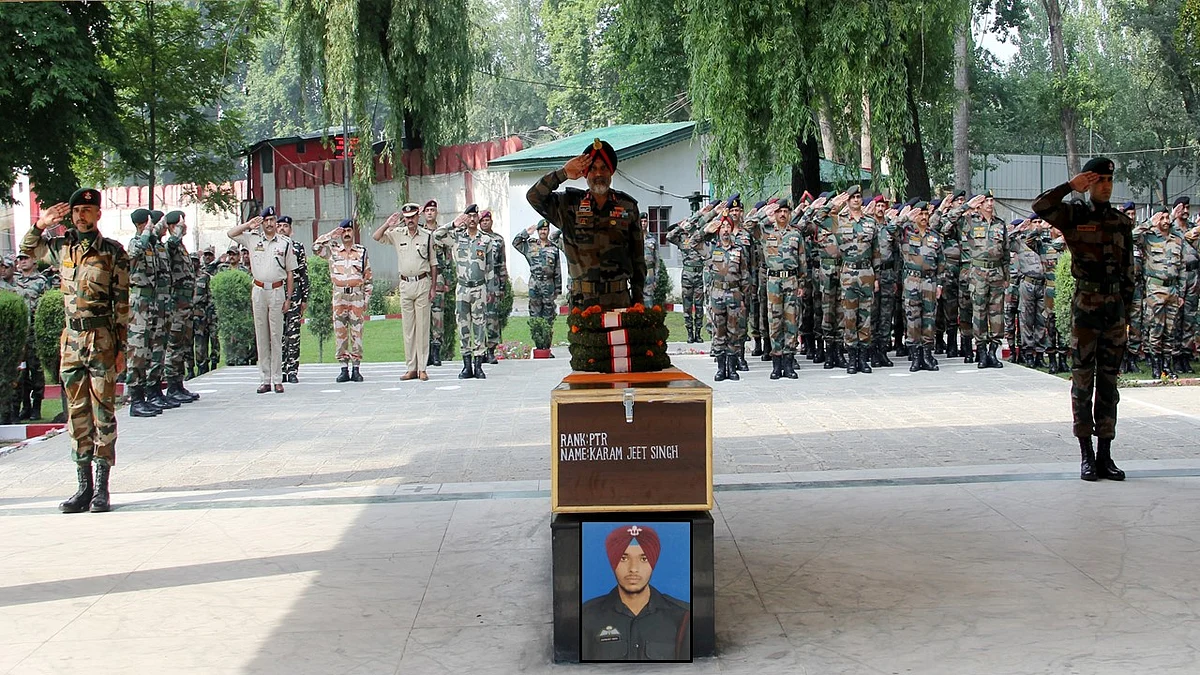 Army pays tribute to paratrooper killed in south Kashmir’s Shopian
