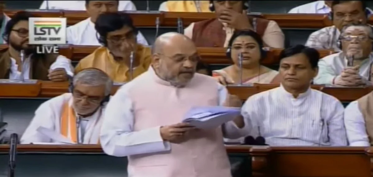 Shah moves resolution to extend Prez rule in Jammu and Kashmir, says assembly polls later this year
