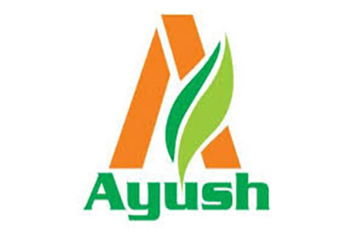 Ayush distributes immunity boosters among Journalists