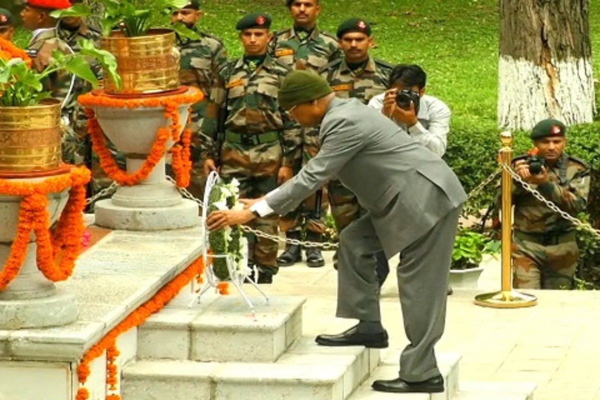 President Kovind pays tributes to soldiers on Kargil Vijay Diwas