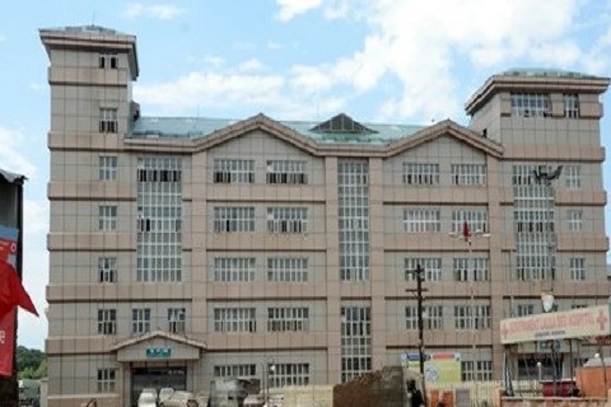 SCPWCR takes suo-moto cognizance of death of twin neonates at LD Hospital