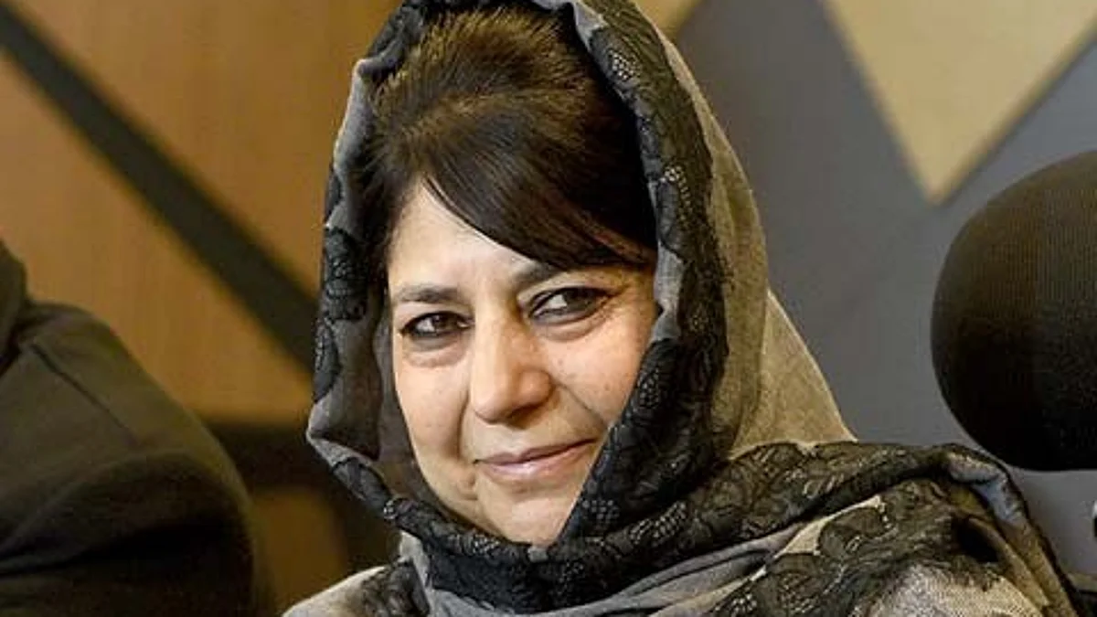 Mehbooba hits out at Centre as Pak refuses airspace to Srinagar-Sharjah flight