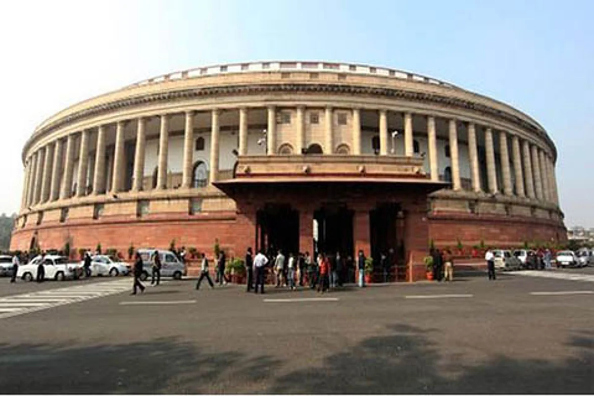1,083 officials sacked in 5 yrs for ineffectiveness: Govt tells Rajya Sabha