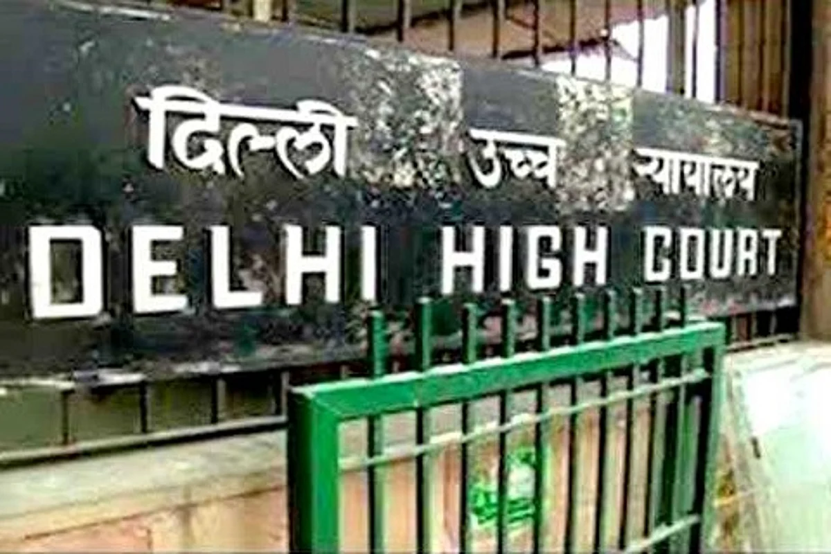 Delhi court issues production warrant against J-K police officer Davinder Singh