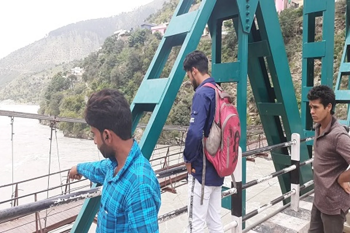 Woman jumps into Chenab river in Doda, ends life