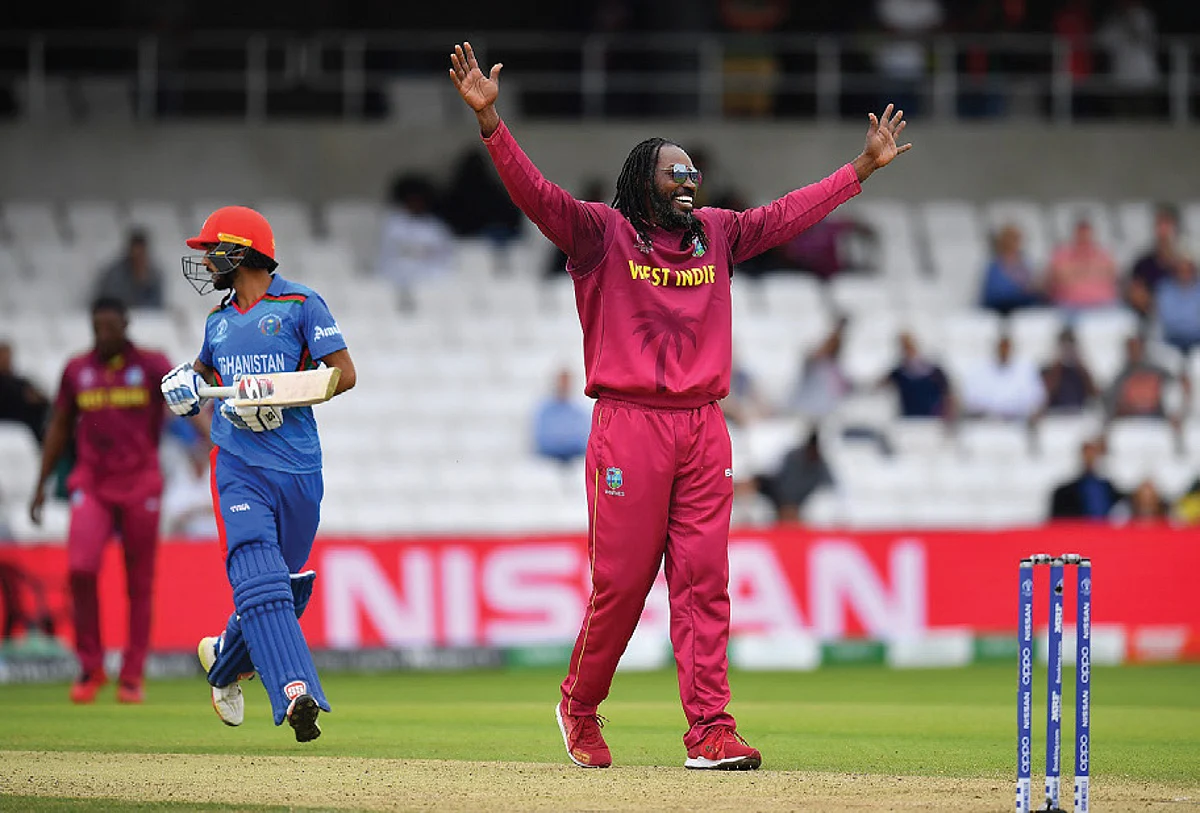 Gayle fined 10 per cent of his mach fee, flung his bat after getting out on 99