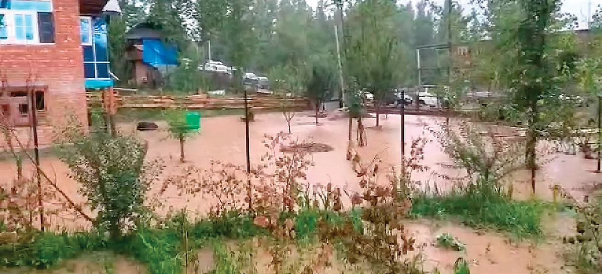 Woman killed in Kupwara flash floods