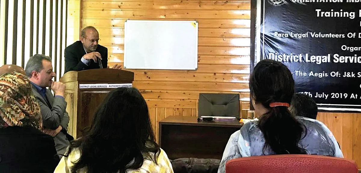 Week-long Para Legal Volunteers’ Induction program concludes