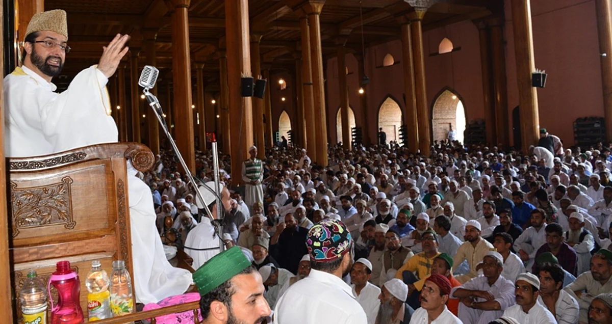 Art 35A an Article of faith: Mirwaiz