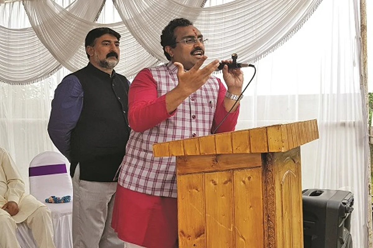 Political parties, Hurriyat, JeI groomed militant ideology in Kashmir: Ram Madhav