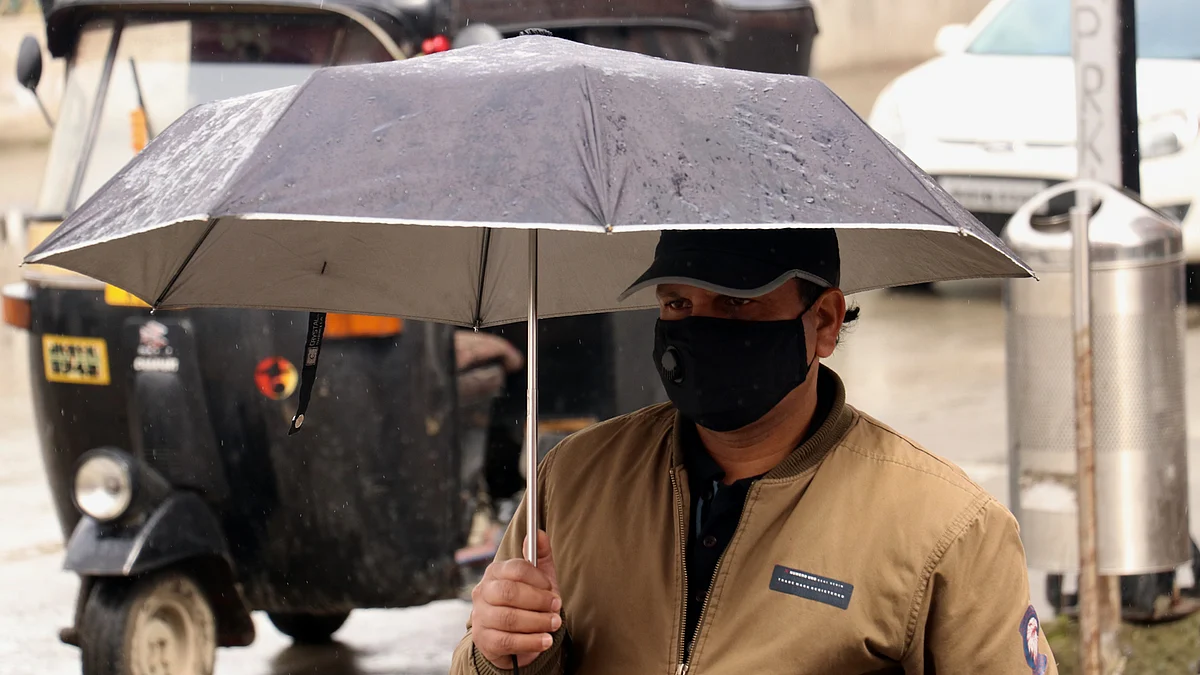 Masks can reduce chance of getting COVID by over 80%: CDC Director