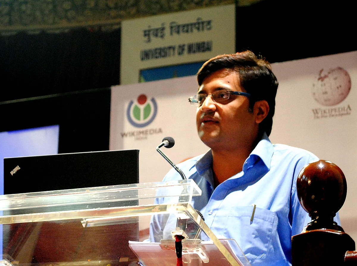 SC grants interim bail to Arnab Goswami