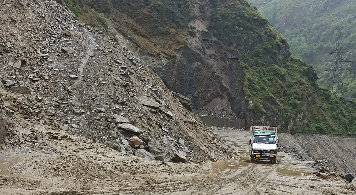 Srinagar-Jammu highway to open for traffic after two days tomorrow