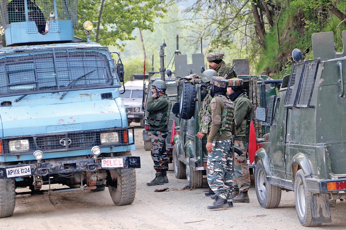 Pampore gunfight: Both trapped militants killed, say police