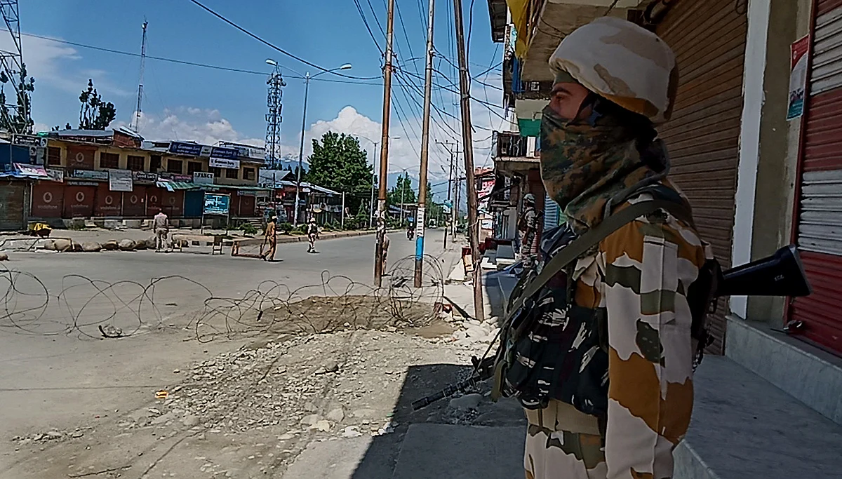COVID-19: District administration orders closure of markets in Ganderbal for three days