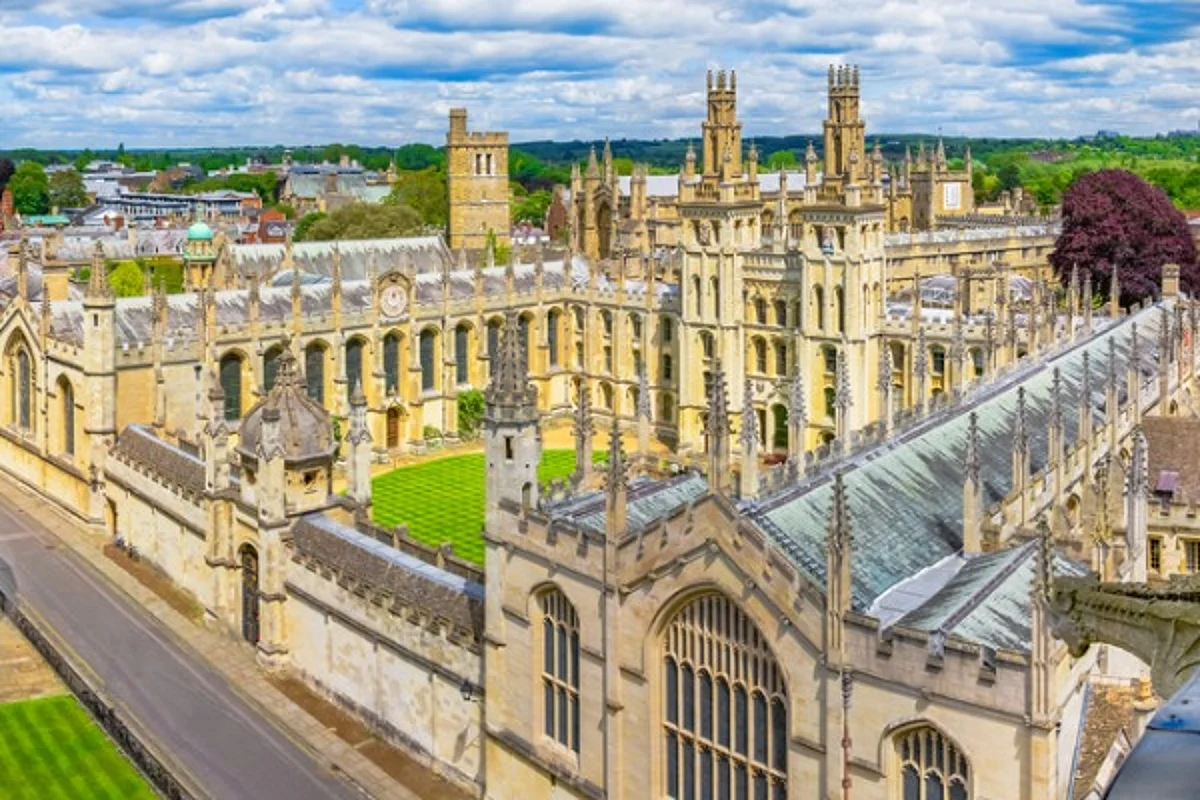 UNIVERSITY: An idea of excellence