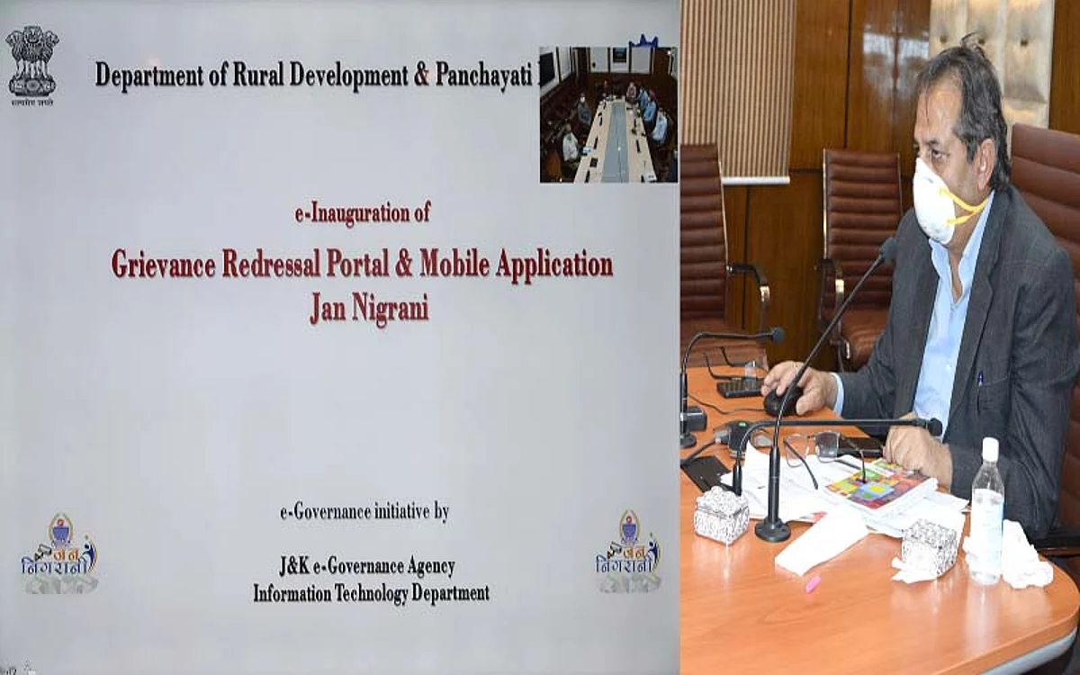 Advisor Khan e-inaugurates e-governance portals for tracking procurement, grievances
