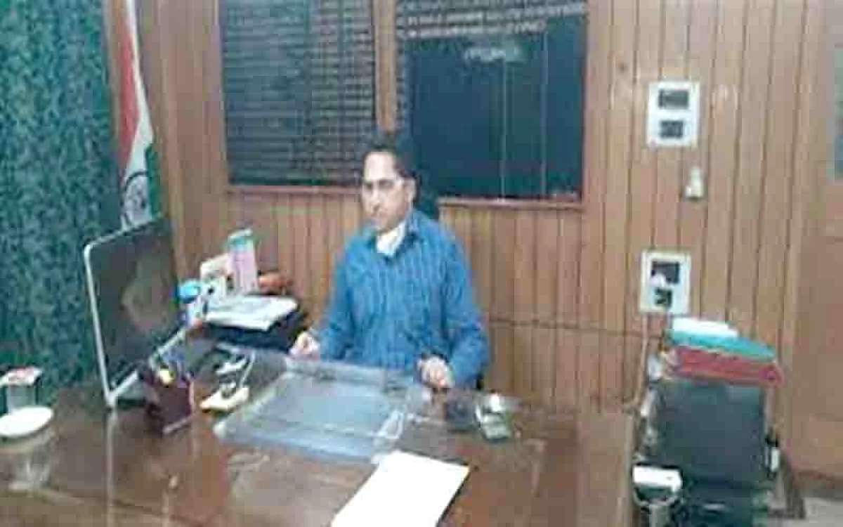DC Anantnag chairs KVIB meet