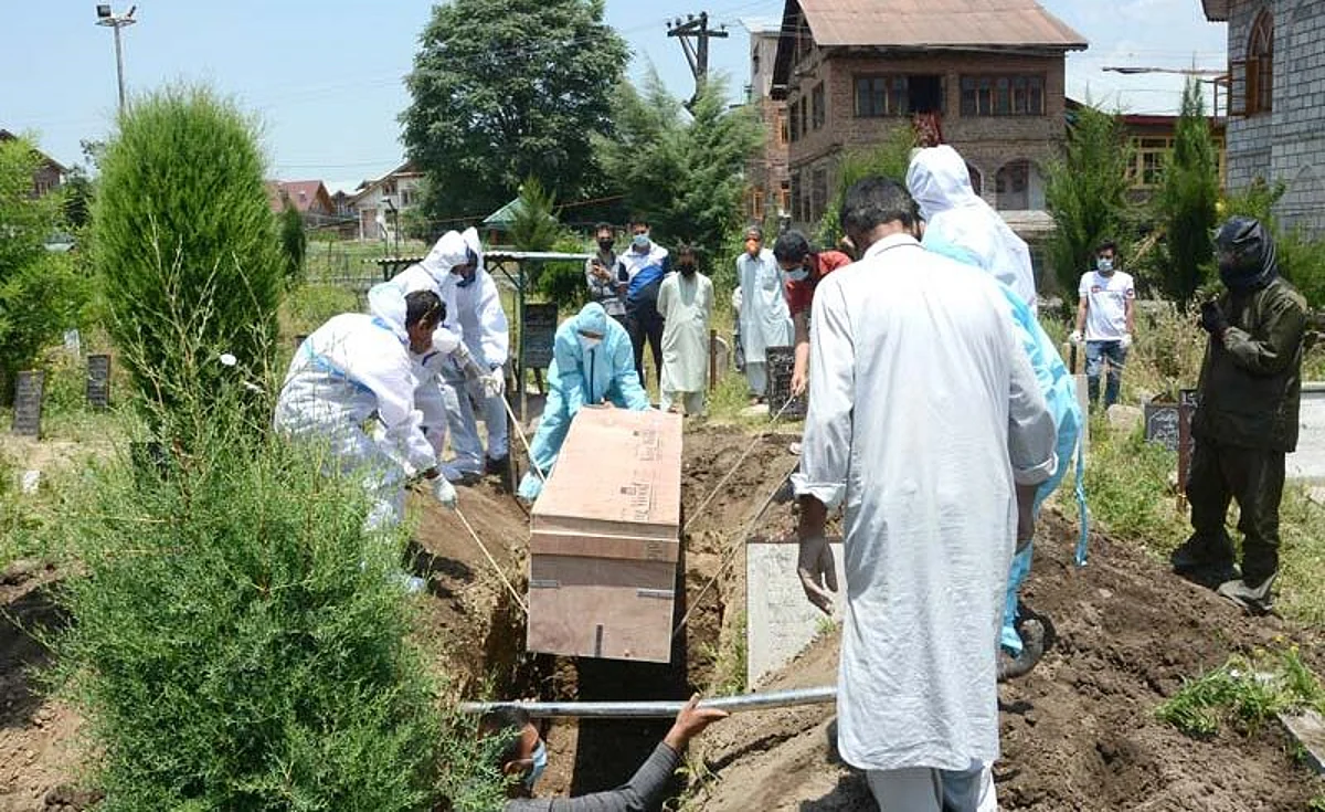 13 COVID deaths in 24 hours, 108 in 2 weeks