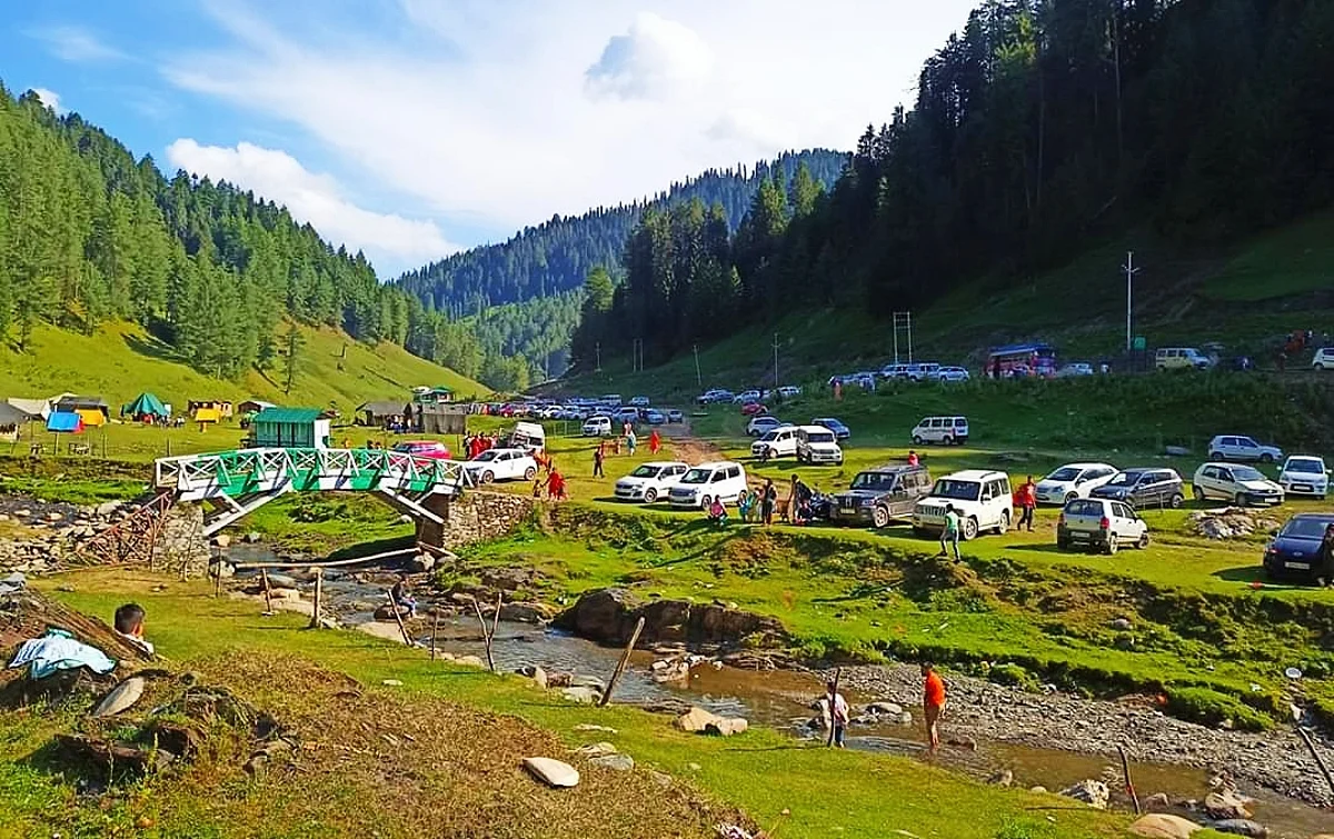 Local tourists throng high altitude meadows of Bhaderwah Valley