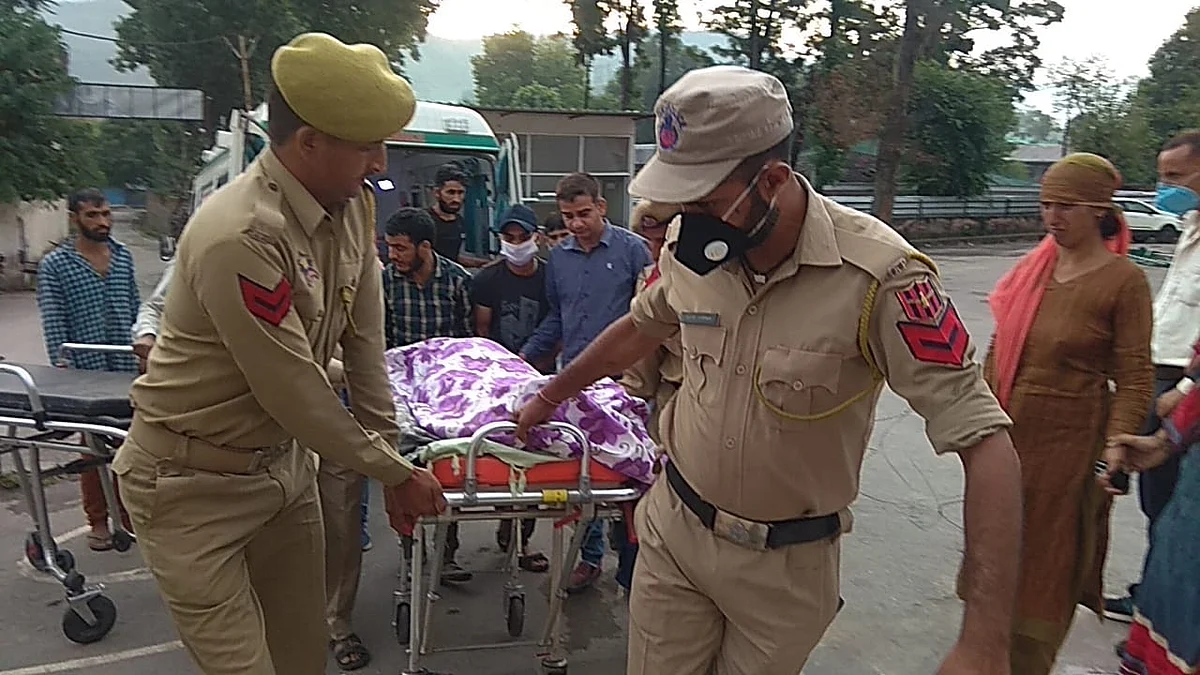 Elderly woman killed, another injured in cross-LoC shelling in Poonch